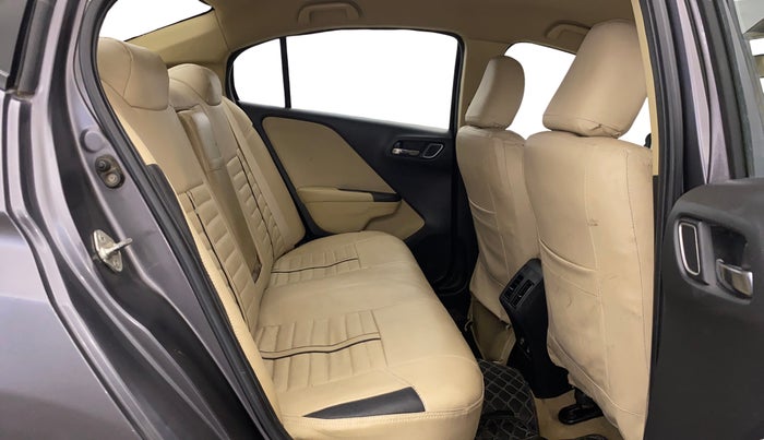 2018 Honda City 1.5L I-VTE V CVT, Petrol, Automatic, 68,627 km, Right Side Rear Door Cabin