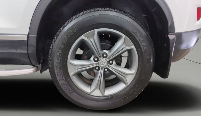 2021 Tata Harrier XZ 2.0L, Diesel, Manual, 1,20,404 km, Left Rear Wheel