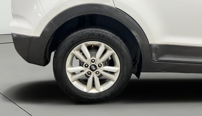 2016 Hyundai Creta SX PLUS 1.6 PETROL, Petrol, Manual, 48,204 km, Right Rear Wheel