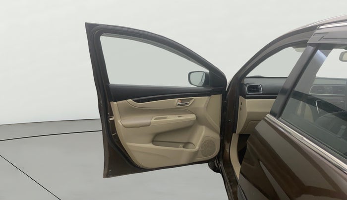 2015 Maruti Ciaz ZXI, Petrol, Manual, 49,901 km, LHS Front Door