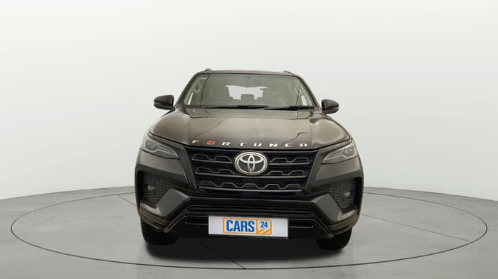 2023 Toyota Fortuner 4X4 AT 2.8 DIESEL, Diesel, Automatic, 84,102 km, Front