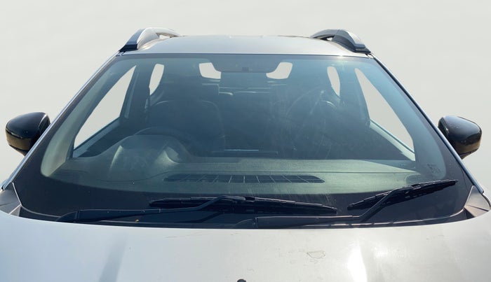 2021 Renault Kiger RXZ MT, Petrol, Manual, 46,377 km, Front Windshield