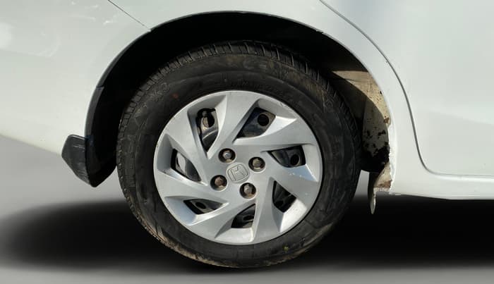 2015 Honda Amaze 1.5L I-DTEC S, Diesel, Manual, 1,45,250 km, Right Rear Wheel