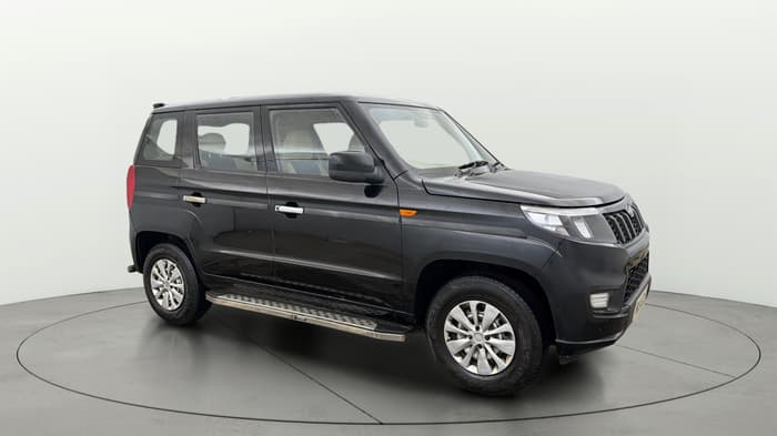 2022 Mahindra BOLERO NEO N 4, Diesel, Manual, 27,051 km, Right Front Diagonal