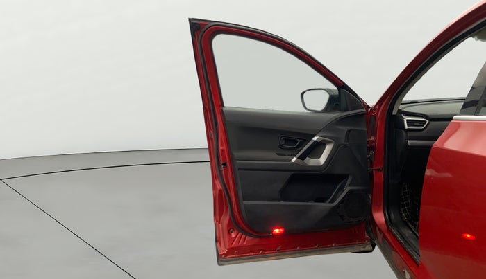 2020 Tata Harrier XM 2.0L KRYOTEC, Diesel, Manual, 73,584 km, LHS Front Door