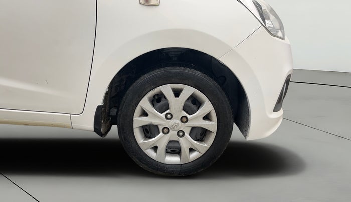 2014 Hyundai Grand i10 MAGNA 1.2 KAPPA VTVT, CNG, Manual, 72,710 km, Right Front Wheel