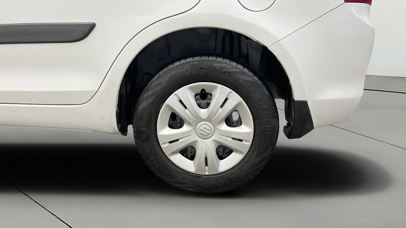 2015 Maruti Swift Dzire VXI, Petrol, Manual, 97,553 km, Left Rear Wheel