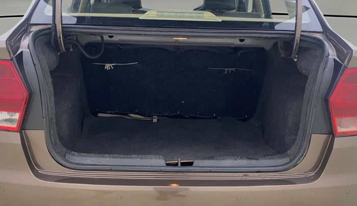 2017 Volkswagen Ameo HIGHLINE1.2L, Petrol, Manual, 71,770 km, Boot Open Zoomed View