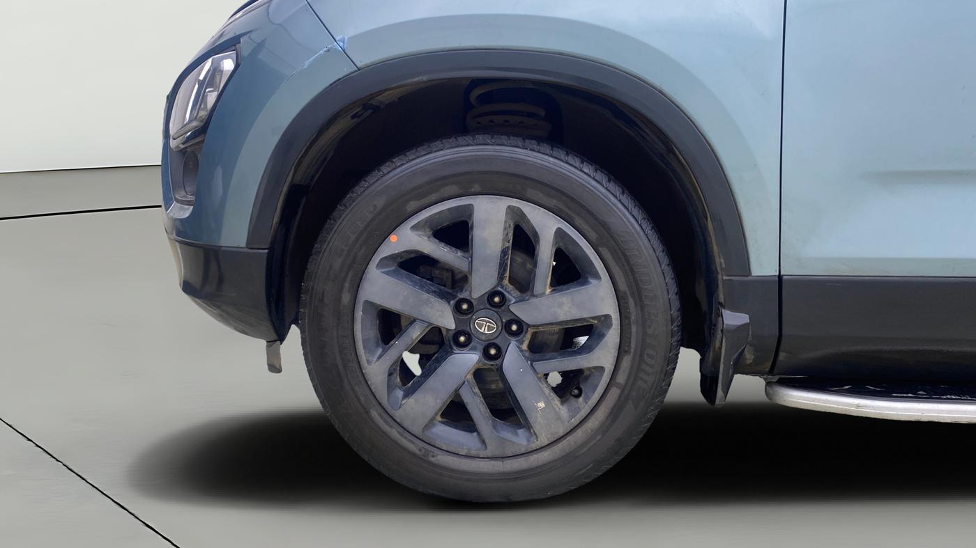 2021 Tata Safari XZA PLUS, Diesel, Automatic, 60,618 km, Left Front Wheel