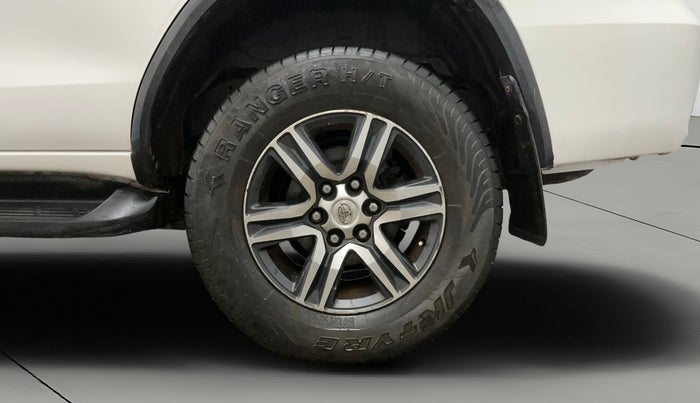 2018 Toyota Fortuner 2.8 4X2 MT, Diesel, Manual, 1,58,246 km, Left Rear Wheel