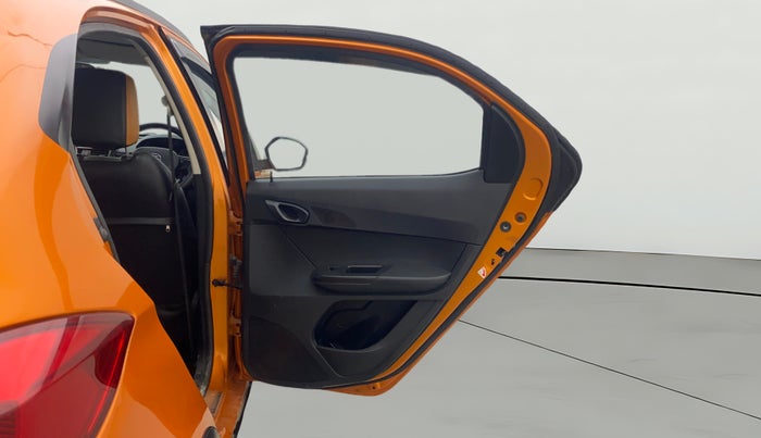 2018 Tata TIAGO NRG PETROL, Petrol, Manual, 49,200 km, RHS Rear Door