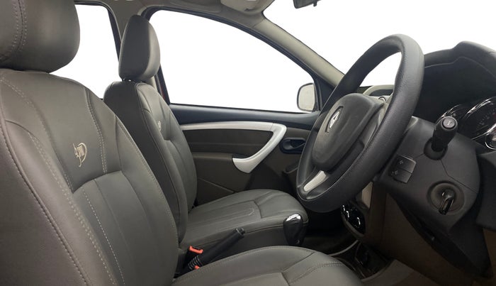 2016 Renault Duster 110 PS RXL 4X2 AMT, Diesel, Automatic, 71,808 km, Right Side Front Door Cabin