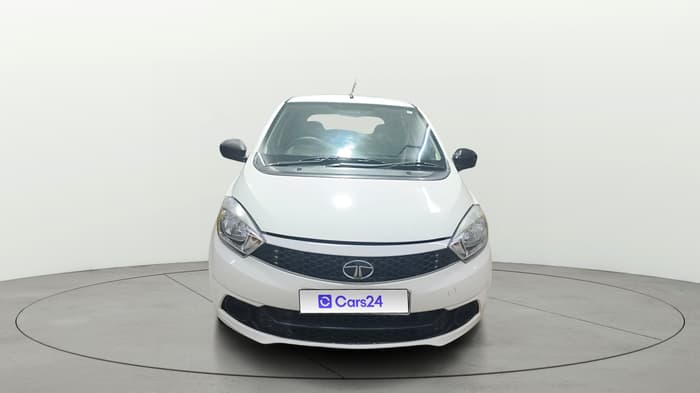 2019 Tata Tiago XT PETROL, CNG, Manual, 1,21,494 km, Front