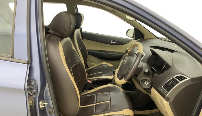 2014 Hyundai i20 MAGNA 1.2, Petrol, Manual, 18,133 km, Right Side Front Door Cabin