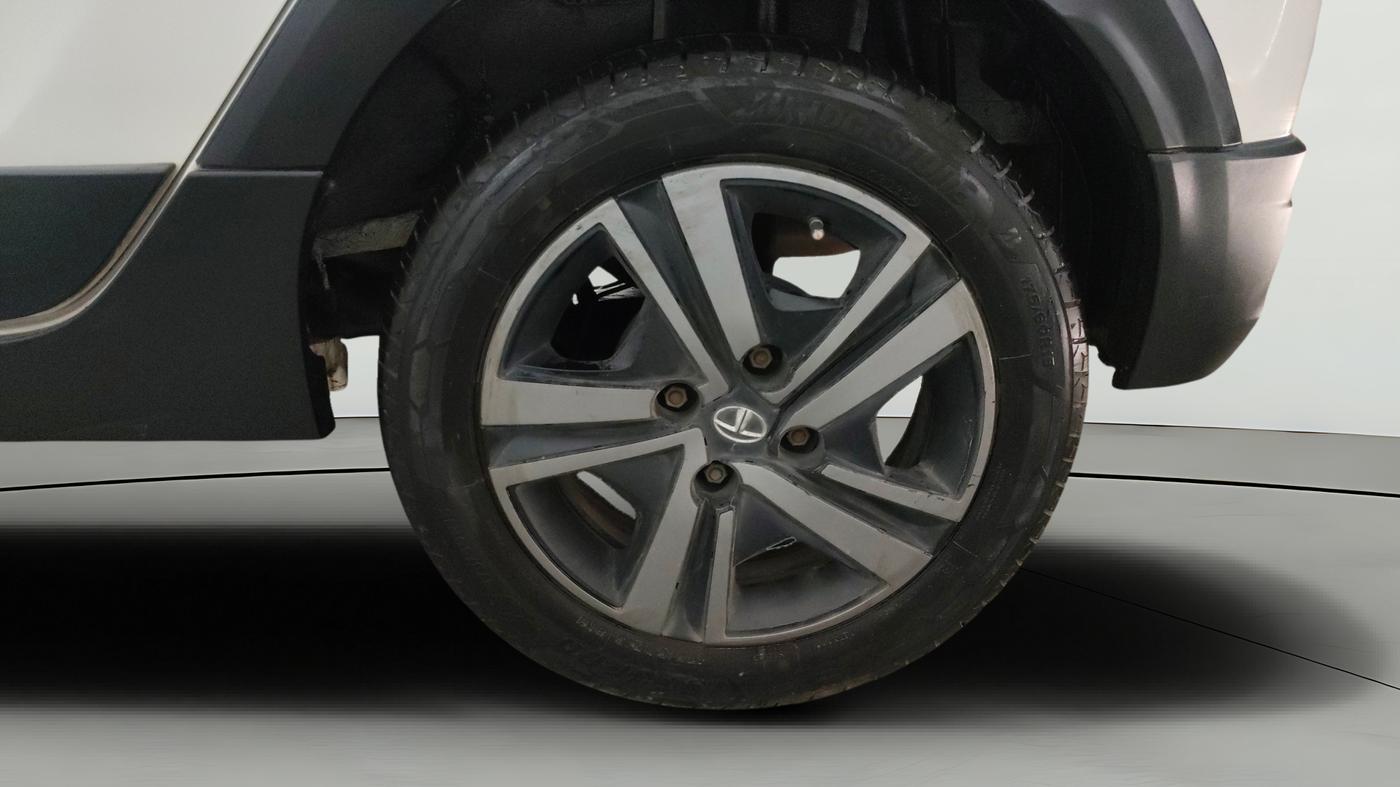 2021 Tata TIAGO NRG XZ MT, Petrol, Manual, 37,330 km, Left Rear Wheel