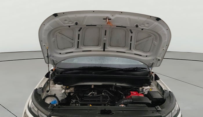 2023 Hyundai VENUE SX 1.2 PETROL, Petrol, Manual, 10,757 km, Open Bonet