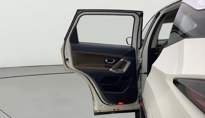 2020 Tata Harrier XZA 2.0L, Diesel, Automatic, 59,796 km, LHS Rear Door