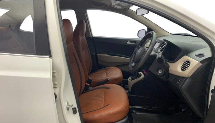 2018 Hyundai Xcent S 1.2, Petrol, Manual, 91,238 km, Right Side Front Door Cabin