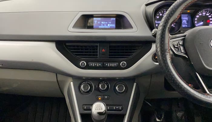 2018 Tata NEXON XM PETROL, CNG, Manual, 1,20,081 km, Air Conditioner