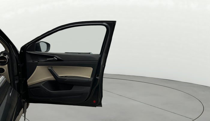 2022 Skoda SLAVIA STYLE 1.0L TSI MT, Petrol, Manual, 63,975 km, RHS Front Door