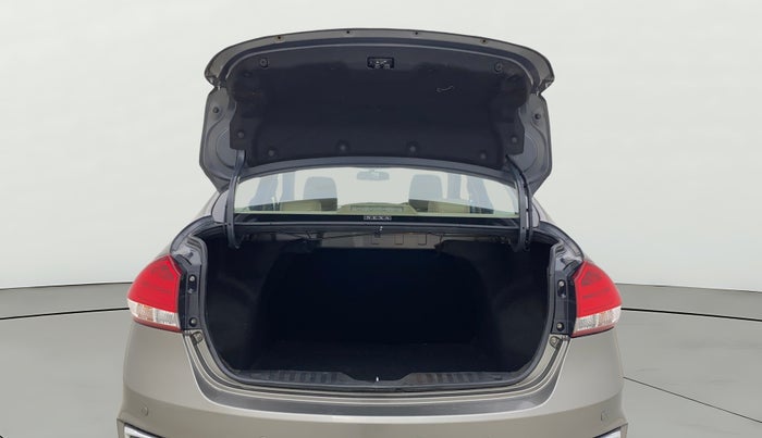 2019 Maruti Ciaz ALPHA  AT 1.5 SHVS PETROL, Petrol, Automatic, 50,804 km, Boot Door Open