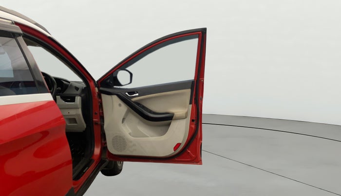 2021 Tata NEXON XZA PLUS DIESEL, Diesel, Automatic, 65,734 km, RHS Front Door