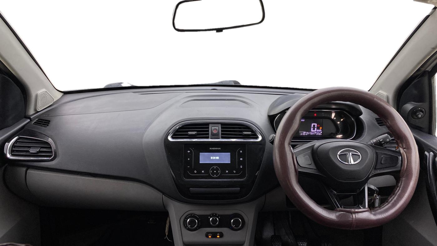 2020 Tata Tiago XT PETROL, Petrol, Manual, 31,698 km, Dashboard