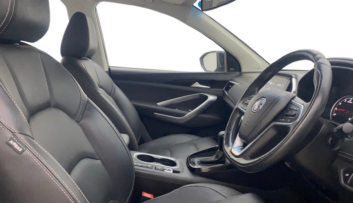 2019 MG HECTOR SMART 1.5 DCT PETROL, Petrol, Automatic, 33,769 km, Right Side Front Door Cabin