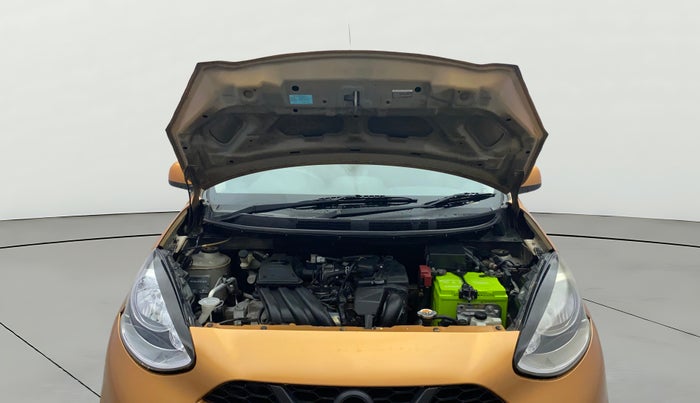 2017 Nissan Micra XV CVT, Petrol, Automatic, 1,09,555 km, Open Bonet