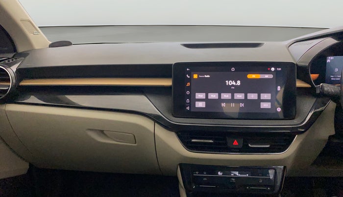 2022 Skoda SLAVIA STYLE 1.5L TSI MT, Petrol, Manual, 41,251 km, Air Conditioner