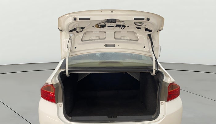 2016 Honda City 1.5L I-VTEC SV CVT, Petrol, Automatic, 1,04,654 km, Boot Door Open