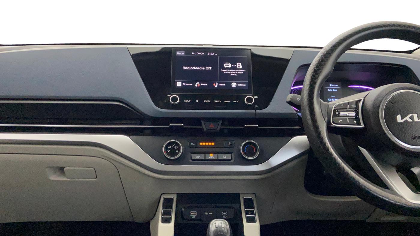 2024 KIA CARENS Premium (O) 1.5 Petrol 7 STR, Petrol, Manual, 9,445 km, Air Conditioner