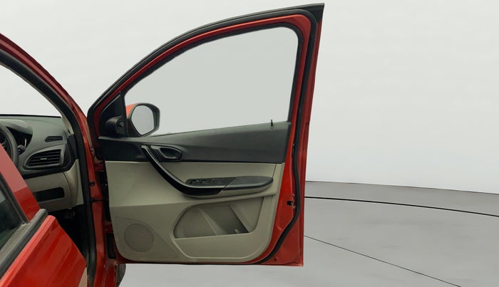 2019 Tata Tiago XZA PETROL, Petrol, Automatic, 38,790 km, RHS Front Door