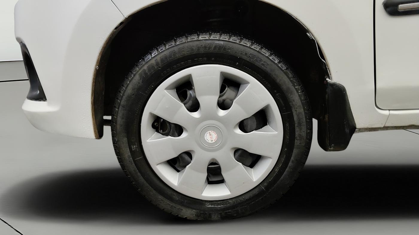2019 Maruti Alto K10 VXI, CNG, Manual, 38,215 km, Left Front Wheel
