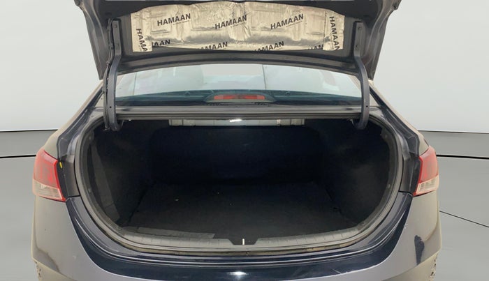 2020 Hyundai Verna SX (O) 1.0 TURBO DCT, Petrol, Automatic, 72,649 km, Boot Open Zoomed View