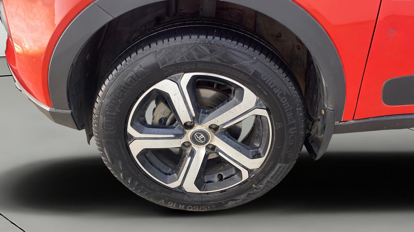 2021 Tata NEXON XZ PLUS PETROL, Petrol, Manual, 65,514 km, Left Front Wheel