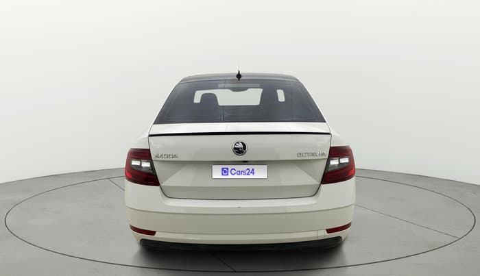 2018 Skoda Octavia L&K 1.8 TSI AT, Petrol, Automatic, 99,240 km, Back/Rear