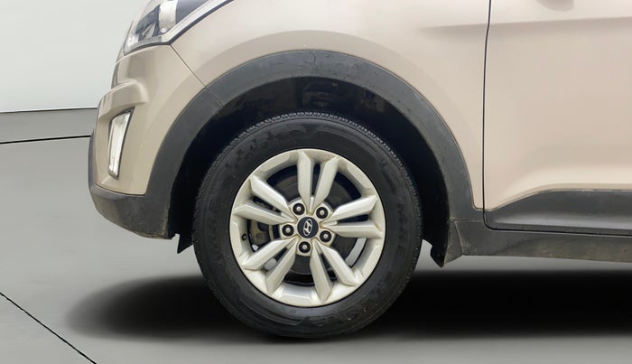2016 Hyundai Creta SX PLUS AT 1.6 DIESEL, Diesel, Automatic, 1,48,650 km, Left Front Wheel