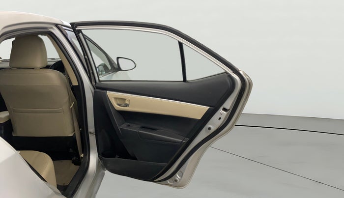 2015 Toyota Corolla Altis VL CVT PETROL, Petrol, Automatic, 81,290 km, RHS Rear Door