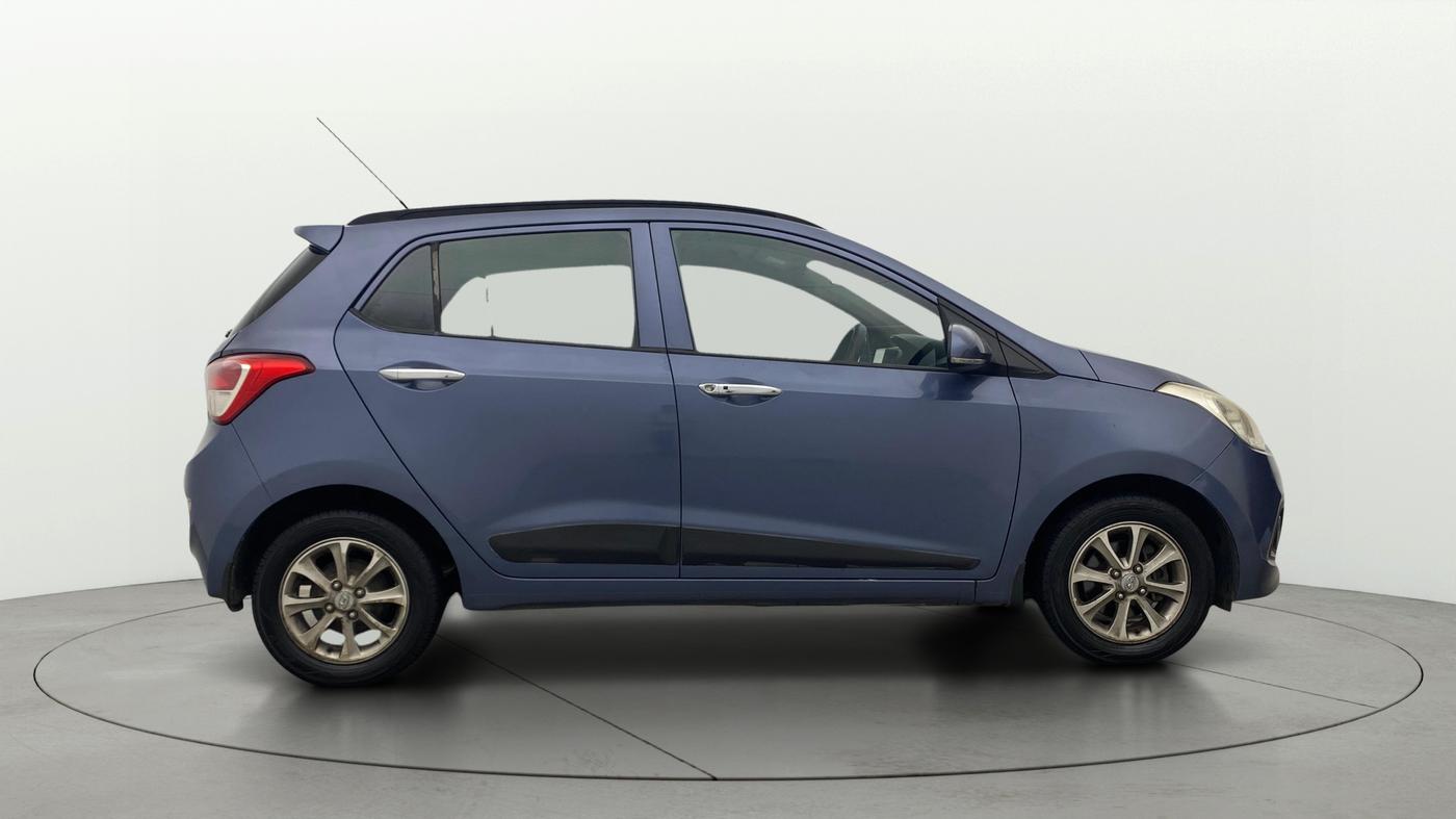 2016 Hyundai Grand i10 ASTA AT 1.2 KAPPA VTVT, Petrol, Automatic, 63,841 km, Right Side View
