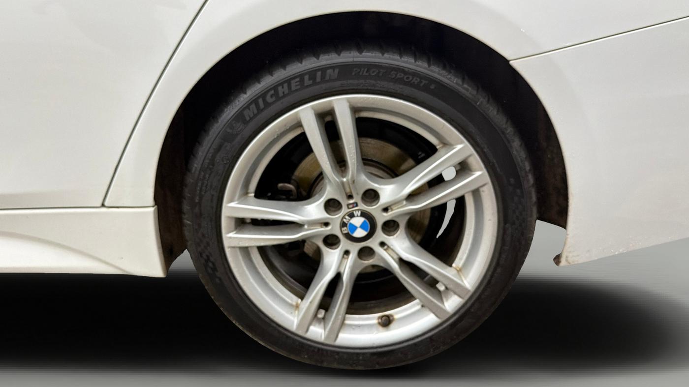 2018 BMW 3 Series 330i M Sport Shadow Edition, Petrol, Automatic, 24,128 km, Left Rear Wheel