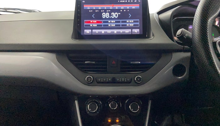 2022 Tata NEXON XM SUNROOF PETROL, Petrol, Manual, 73,700 km, Air Conditioner