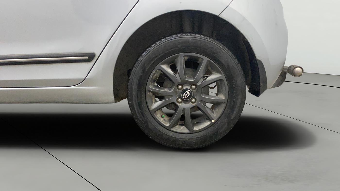 2020 Hyundai Elite i20 SPORTZ PLUS 1.2, Petrol, Manual, 44,364 km, Left Rear Wheel