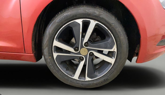 2020 Tata ALTROZ XZ PETROL, CNG, Manual, 46,042 km, Right Front Wheel