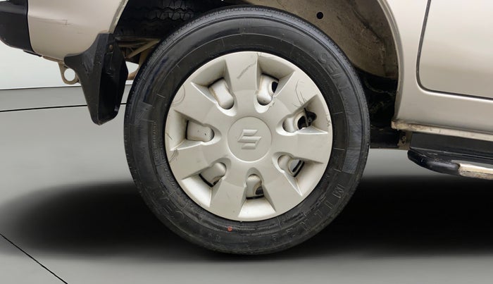 2022 Maruti Eeco 7 STR STD(O), Petrol, Manual, 32,848 km, Right Rear Wheel