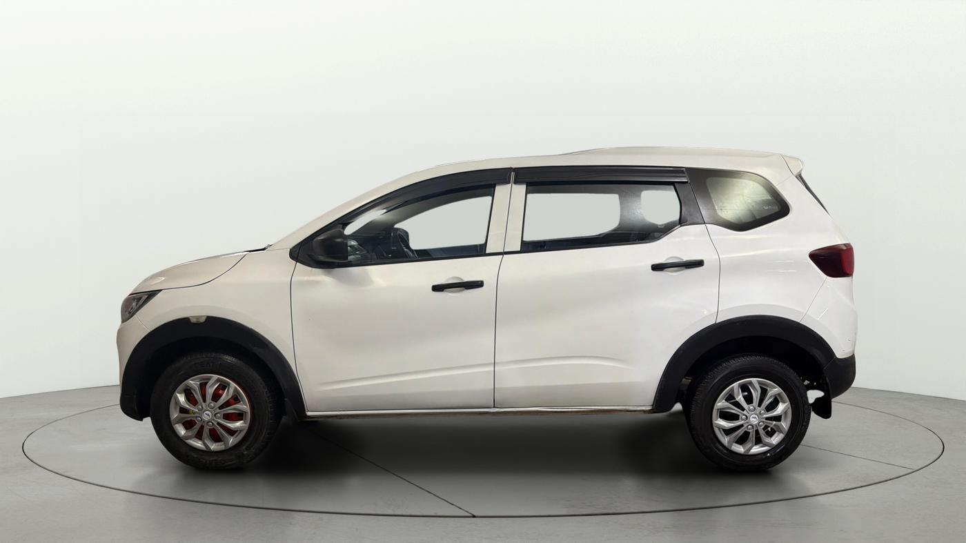 2022 Renault TRIBER RXE MT, Petrol, Manual, 89,425 km, Left Side