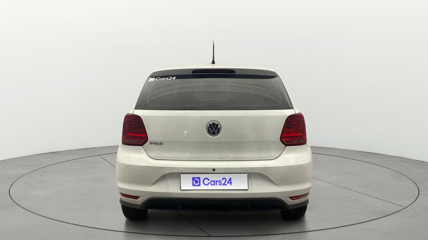 2021 Volkswagen Polo TRENDLINE 1.0L, Petrol, Manual, 1,22,676 km, Back/Rear