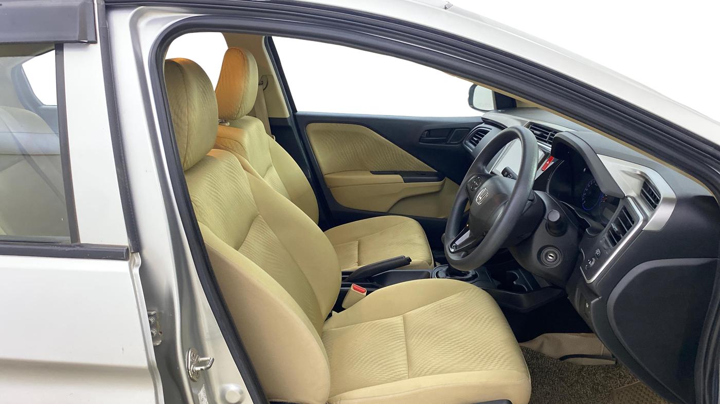 2015 Honda City 1.5L I-VTEC S MT, Petrol, Manual, 26,607 km, Right Side Front Door Cabin