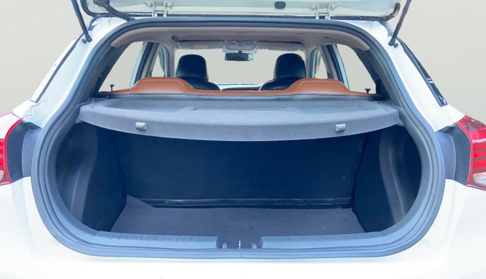 2019 Hyundai Elite i20 SPORTZ PLUS 1.2, Petrol, Manual, 50,360 km, Boot Open Zoomed View