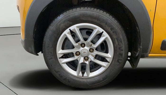 2019 Renault TRIBER RXL MT, Petrol, Manual, 23,620 km, Left Front Wheel